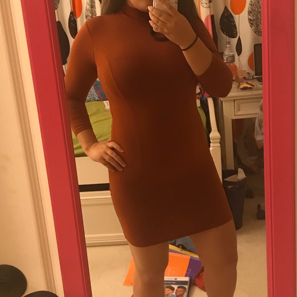 Dark orange long sleeve bodycon dress